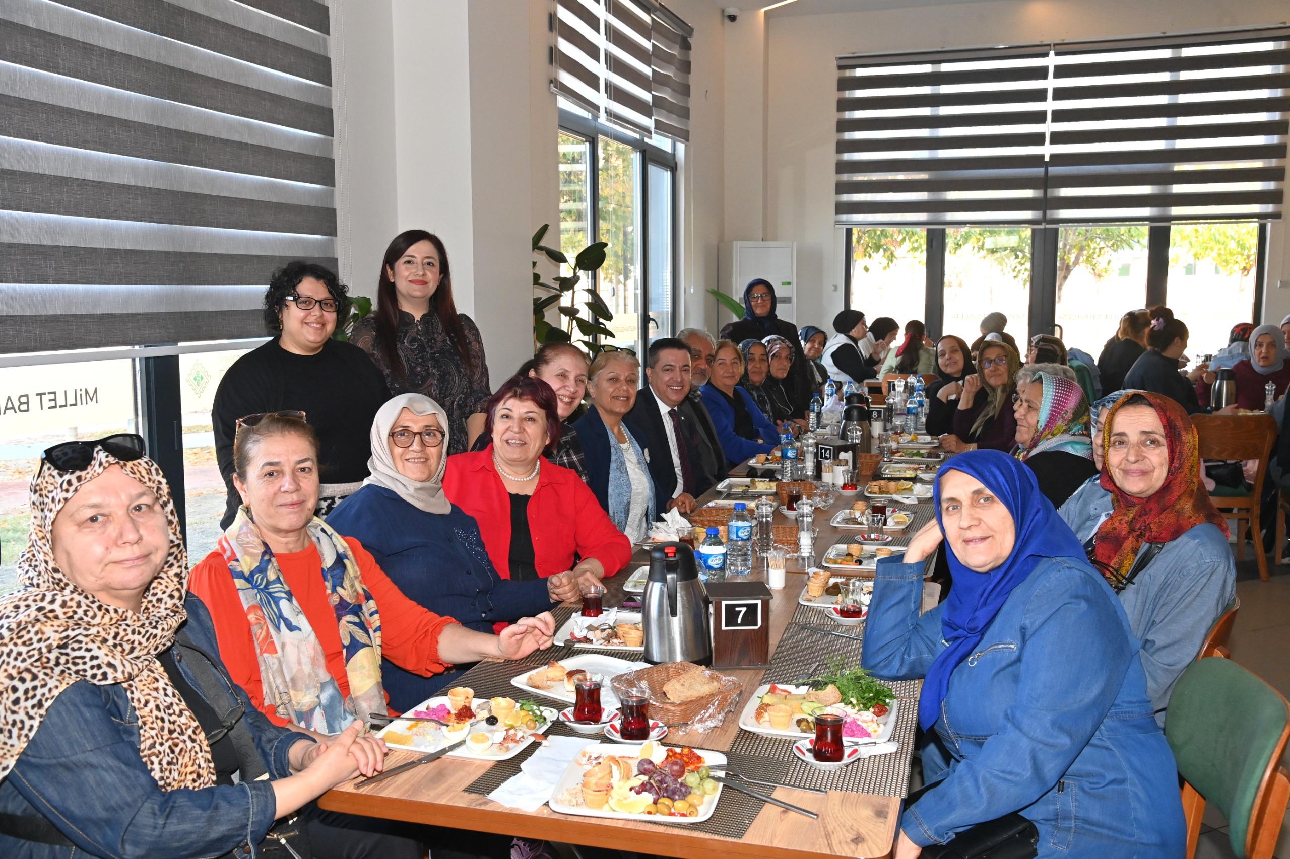 Kahvaltı Etkinliği (Birinci Sınıflar ile)