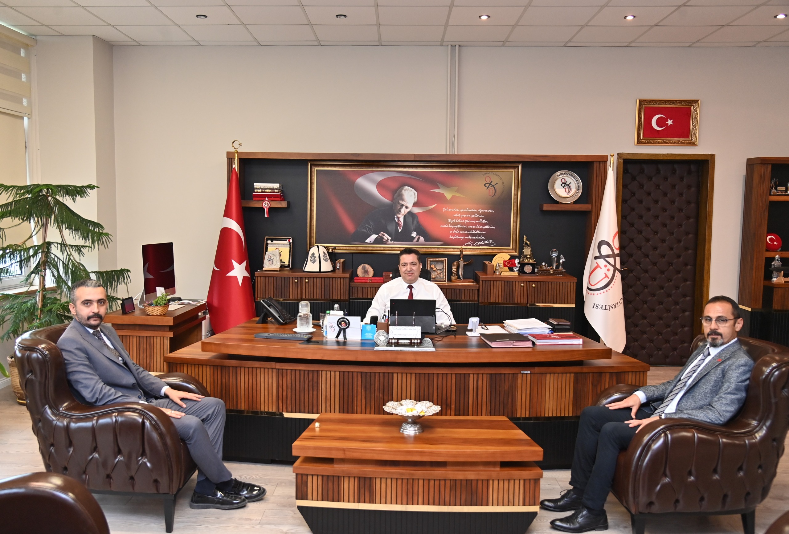 Ülkü Ocakları Osmaniye İl Başkanı Mehmet Çağatay Geçeroğlu’ndan Rektörümüze Hayırlı Olsun Ziyareti