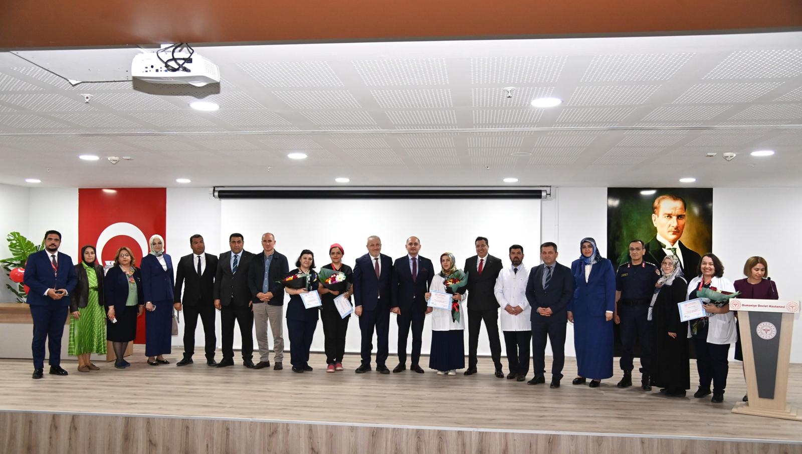 Üniversitemiz Rektörü Prof. Dr. Turgay Uzun, Ebeler ve Hemşireler Günü Programına Katıldı