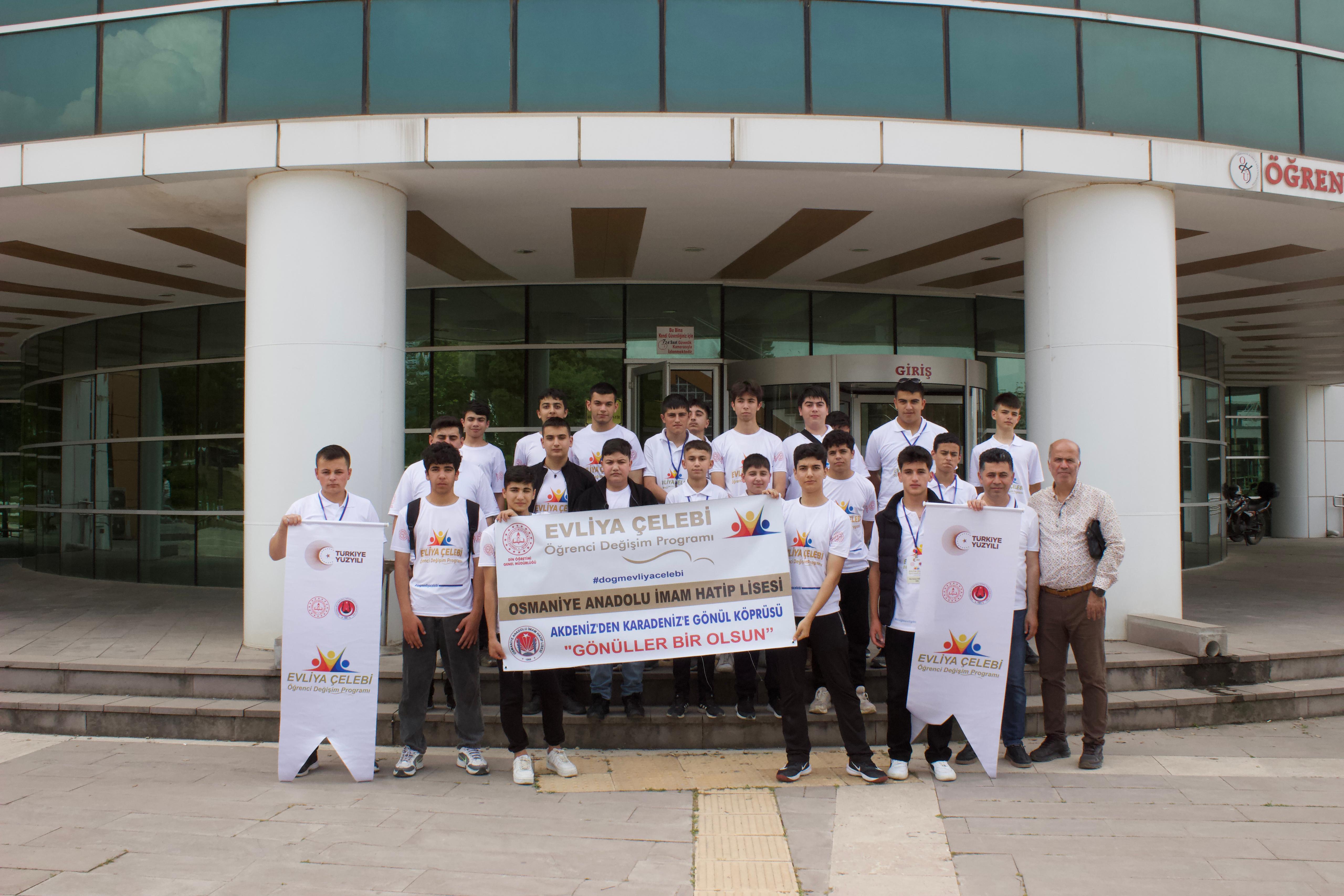 Osmaniye Anadolu İmam Hatip Lisesi Öğrencileri Üniversitemizi Ziyaret Etti