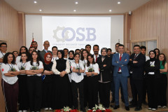 Üniversitemiz Öğrencileri 2025 Osmaniye Teknokent Hackathon Yarışması’ndan Ödülle Döndü