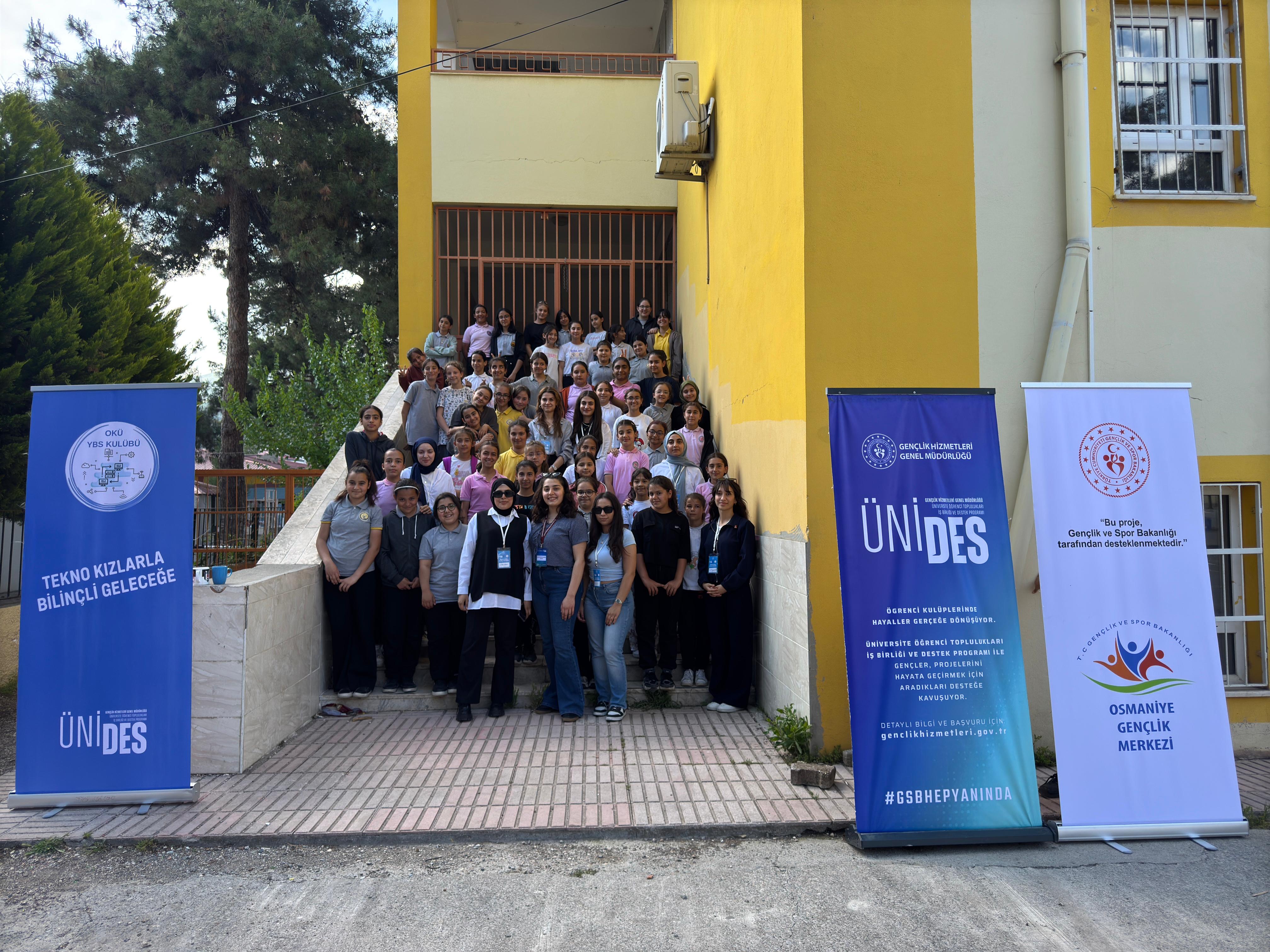 OKÜ Yönetim Bilişim Sistemleri Kulübü’nden “Tekno Kızlarla Bilinçli Geleceğe” Projesi