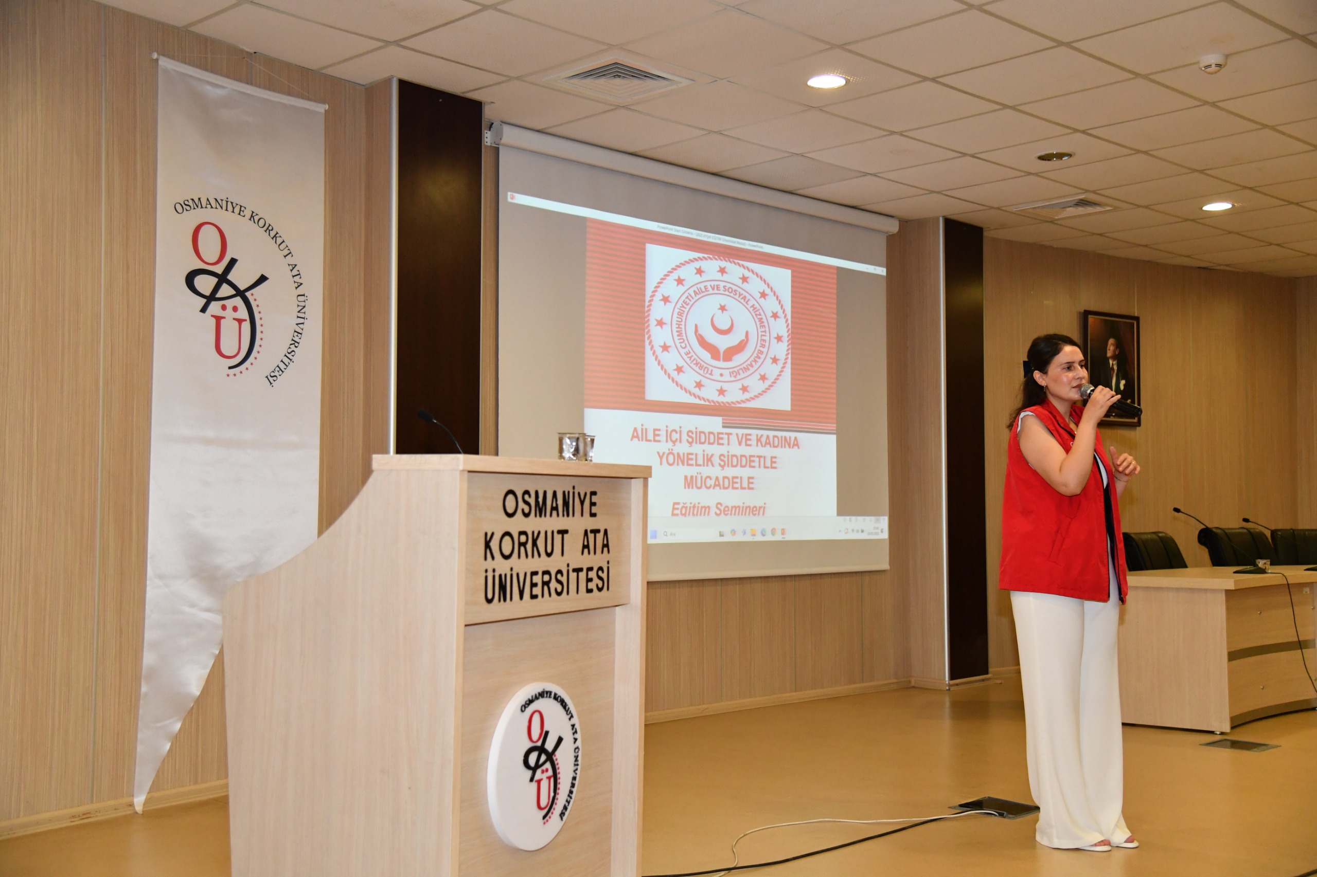 Üniversitemiz Personeline “Aile İçi Şiddet ve Kadına Yönelik Şiddetle Mücadele” Eğitimi Verildi