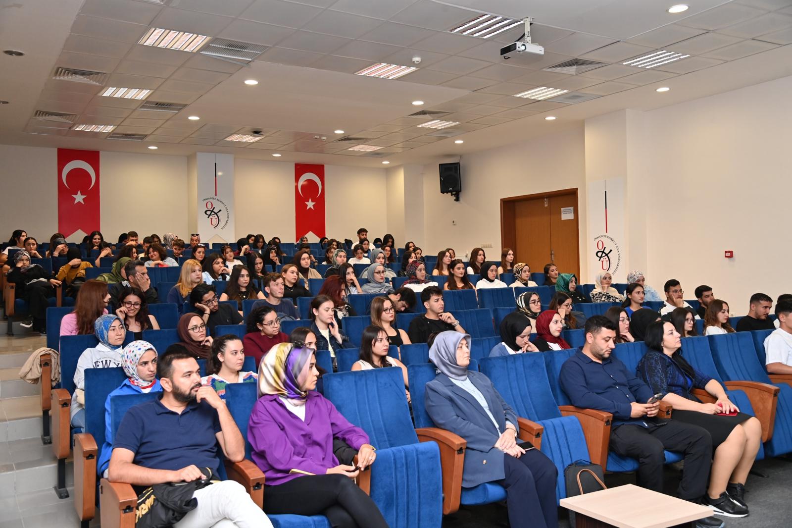 Üniversitemizde “Sosyal Hizmet Alanında Yapılan Çalışmalar” Konuşuldu