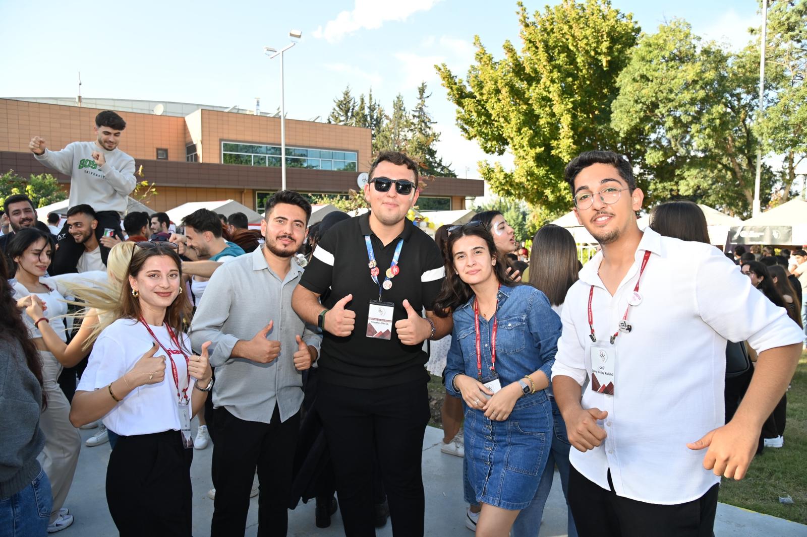 OKÜ Kulüp Tanıtım Günleri Renkli Görüntülere Sahne Oldu