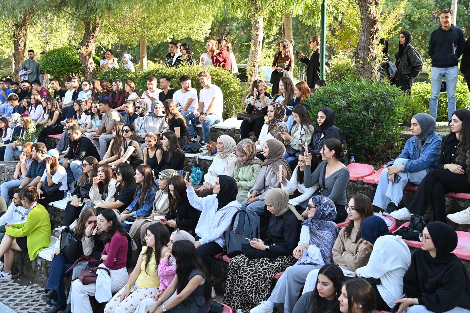 OKÜ Kulüp Tanıtım Günleri Renkli Görüntülere Sahne Oldu