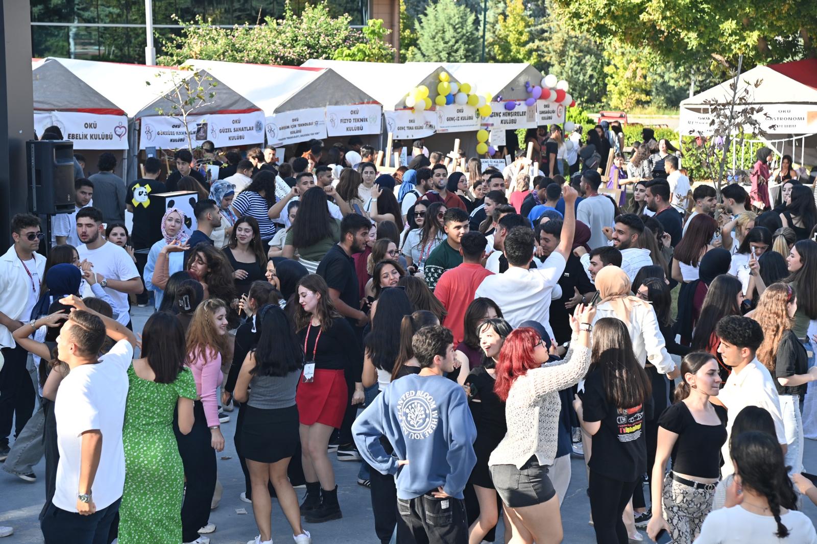 OKÜ Kulüp Tanıtım Günleri Renkli Görüntülere Sahne Oldu