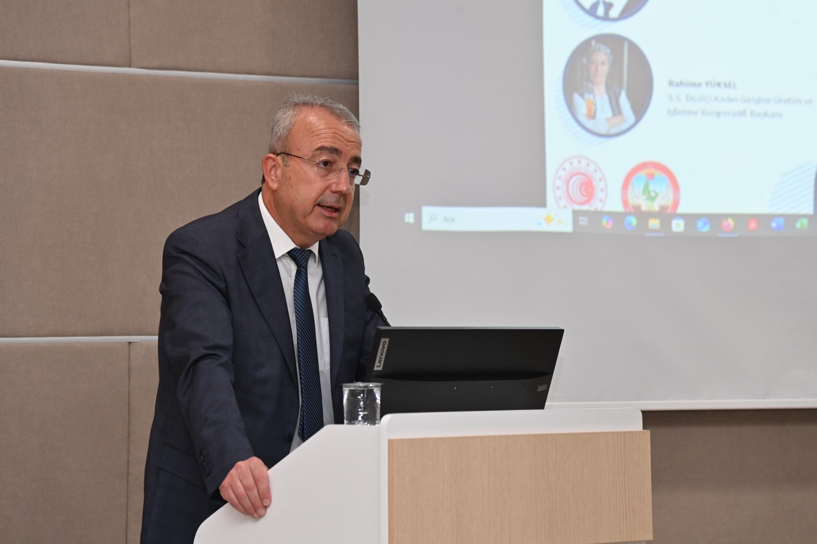 Üniversitemizde “Kampüste Dayanışmanın Gücü: Kooperatifçilikle Tanış” Konferansı Düzenlendi