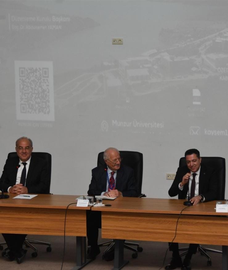 Rektörümüz Prof. Dr. Turgay Uzun, 14. Uluslararası Kamu Yönetimi Sempozyumu’na Katıldı