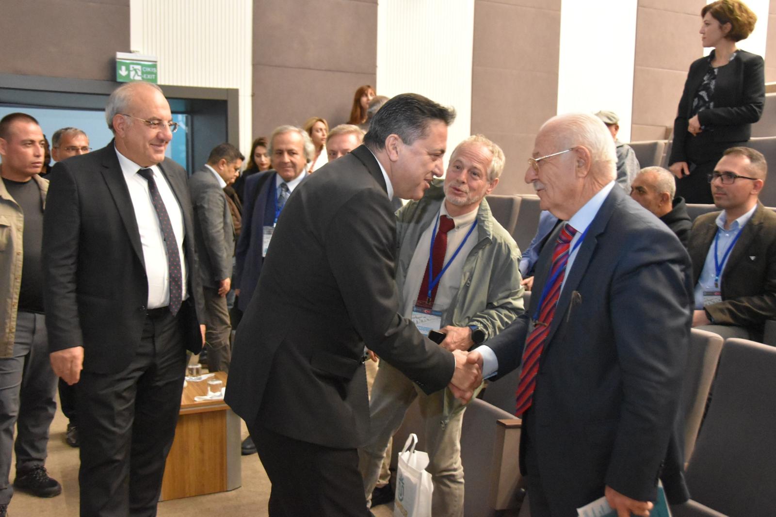 Rektörümüz Prof. Dr. Turgay Uzun, 14. Uluslararası Kamu Yönetimi Sempozyumu’na Katıldı