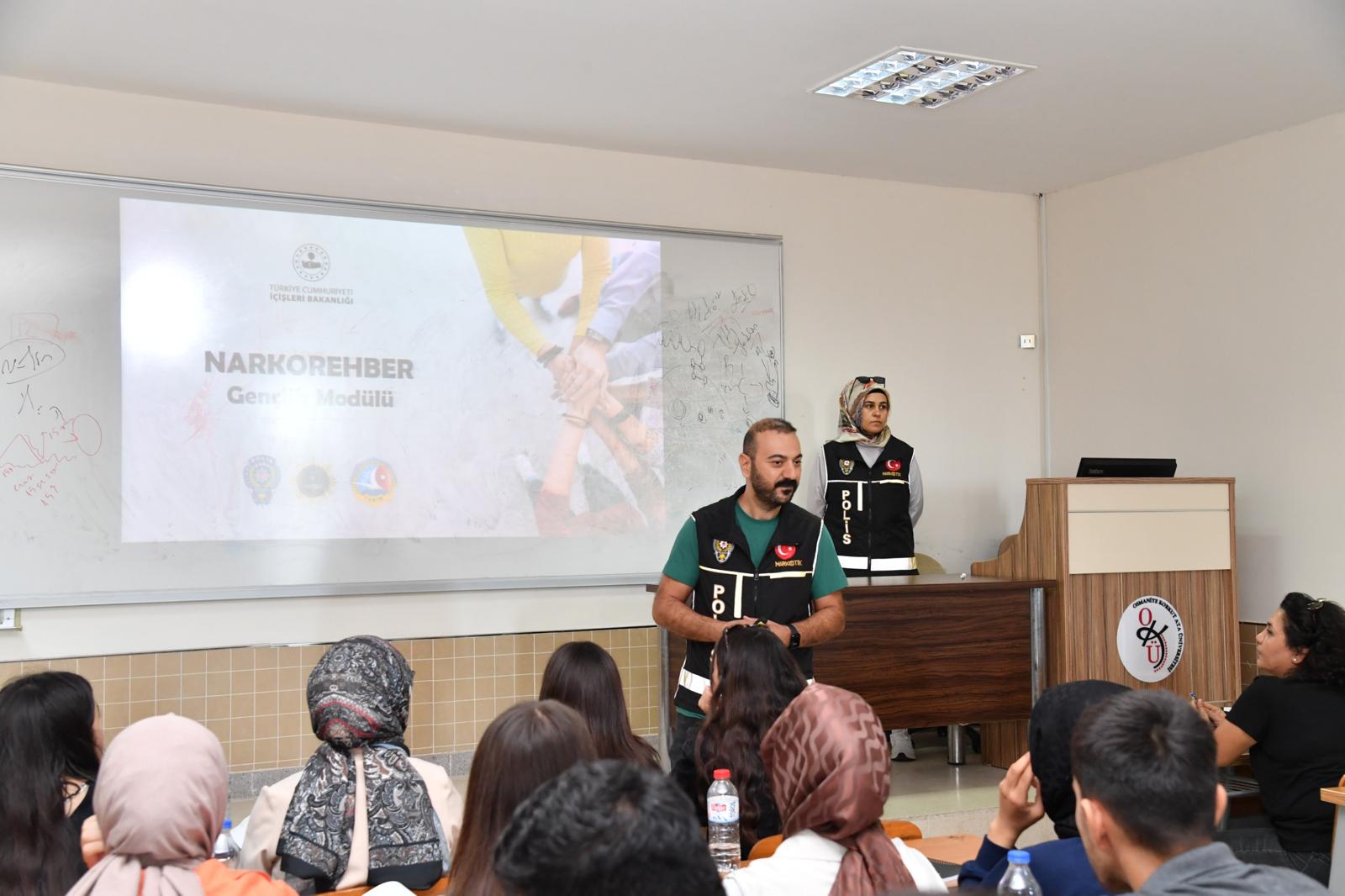 Üniversitemizde “Narko Gençlik” ve “Narko Rehber” Eğitimleri Gerçekleştirildi