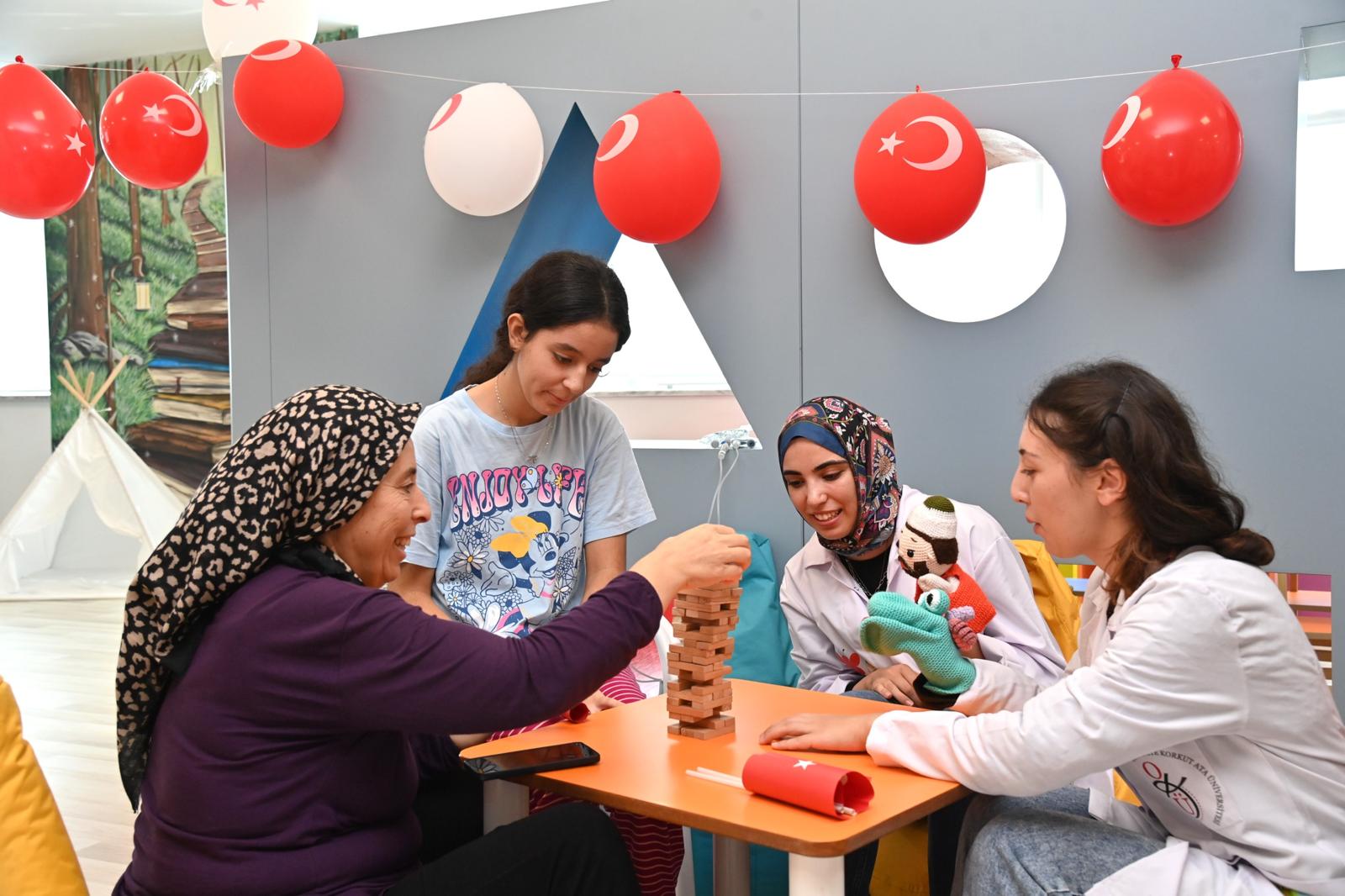 Üniversitemiz ve Osmaniye Eğitim ve Araştırma Hastanesinden Cumhuriyet Coşkusu