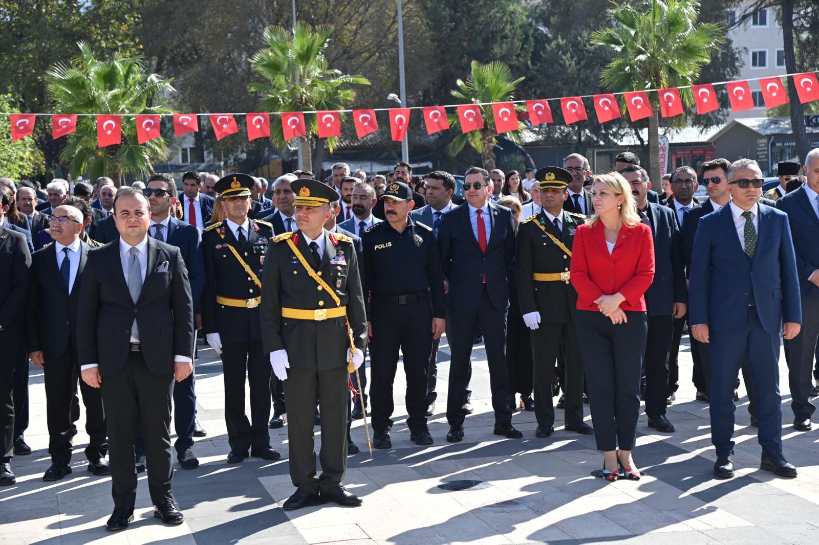 Cumhuriyet Bayramı Osmaniye'de Coşkuyla Kutlandı