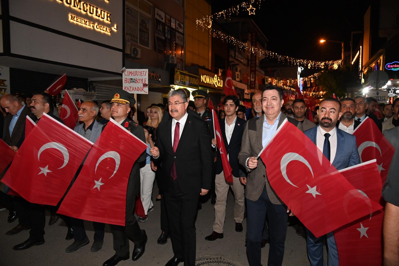 Cumhuriyet Bayramı Osmaniye'de Coşkuyla Kutlandı