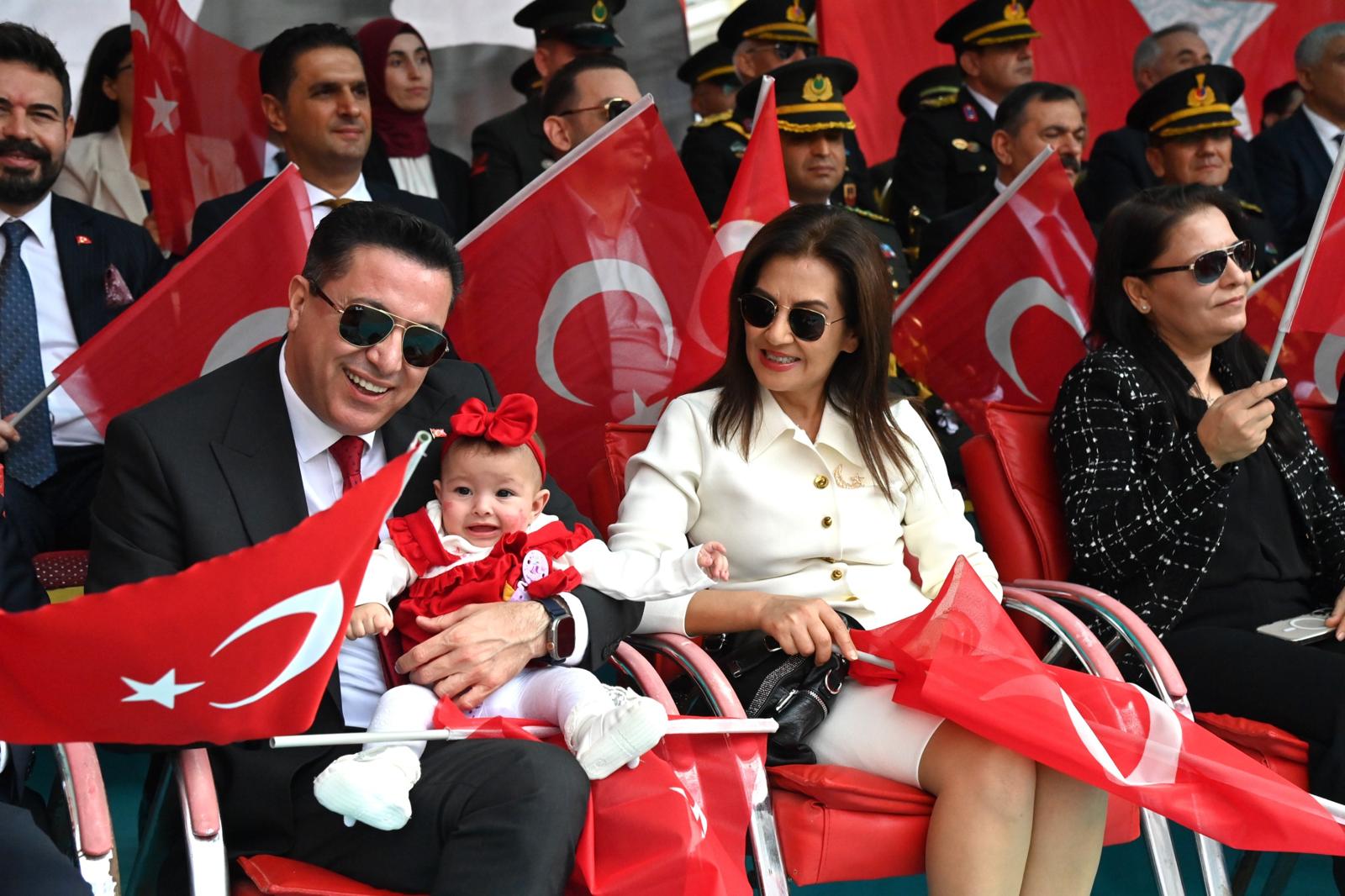 Rektörümüz Prof. Dr. Turgay Uzun, Cumhuriyet’in 102. Yılı Kutlamalarına Katıldı