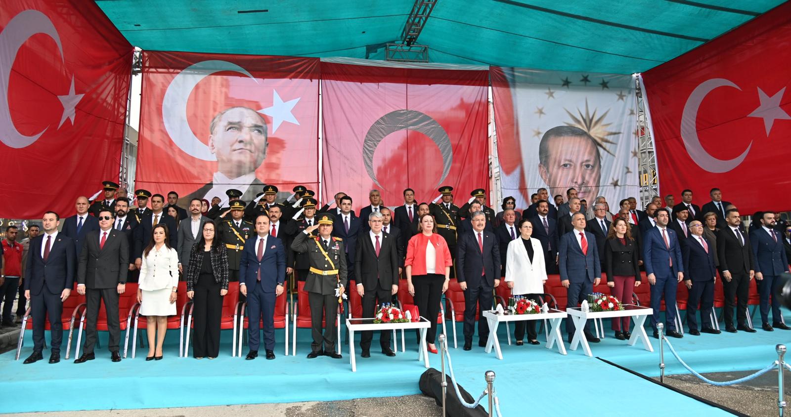 Rektörümüz Prof. Dr. Turgay Uzun, Cumhuriyet’in 102. Yılı Kutlamalarına Katıldı