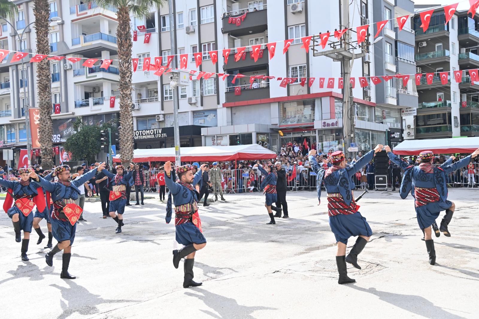 Rektörümüz Prof. Dr. Turgay Uzun, Cumhuriyet’in 102. Yılı Kutlamalarına Katıldı