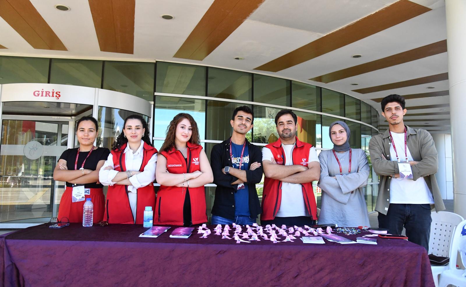 Üniversitemizde Meme Kanserine Karşı Farkındalık Etkinliği Düzenlendi