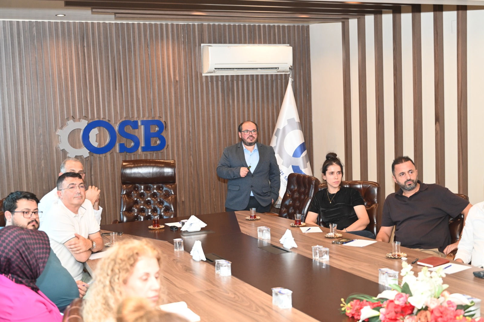 OKÜ’den Sanayiye Bilgi Desteği: Dr. Öğr. Üyesi Bulut Hüner’den Patent, Marka ve Tasarım Sunumu