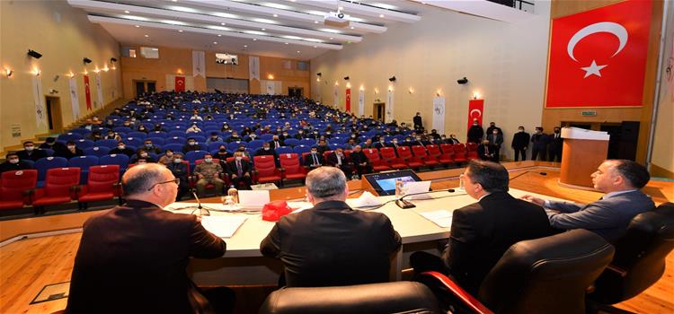 Milli Enerji Politikaları Başlıklı Panel Düzenlendi