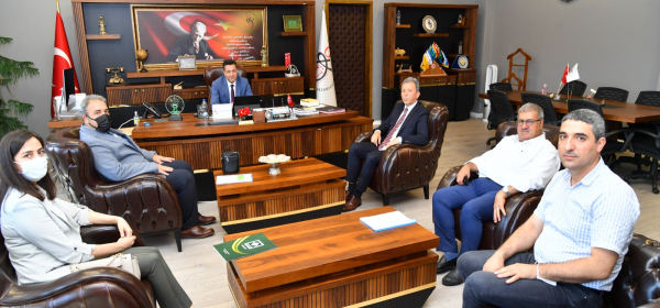 Üniversitemiz Rektörü Prof. Dr. Turgay Uzun'a Ziyaretler