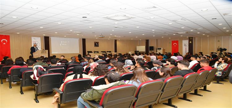 OKÜ Tarih Kulübü’nden 21. Yüzyılın Lideri Atatürk Başlıklı Konferans