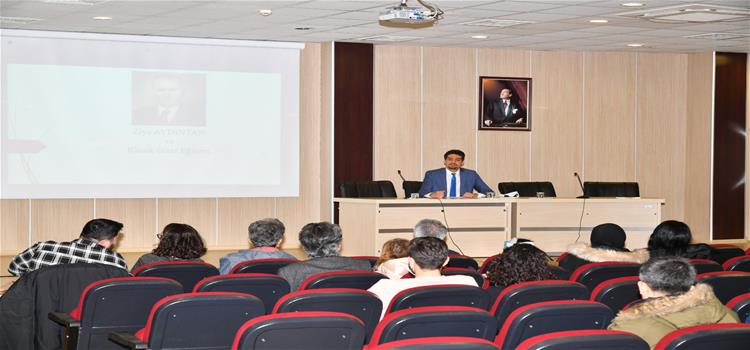 Konferans, Ziya Aydıntan ve Klasik Gitar Eğitimi