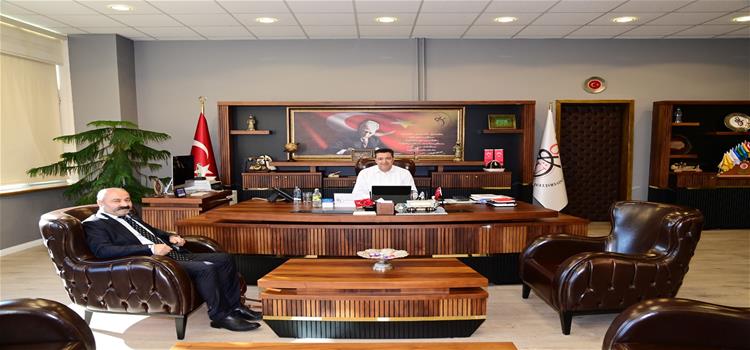 Rektörümüz Prof. Dr. Turgay Uzun'a Anlamlı Ziyaret