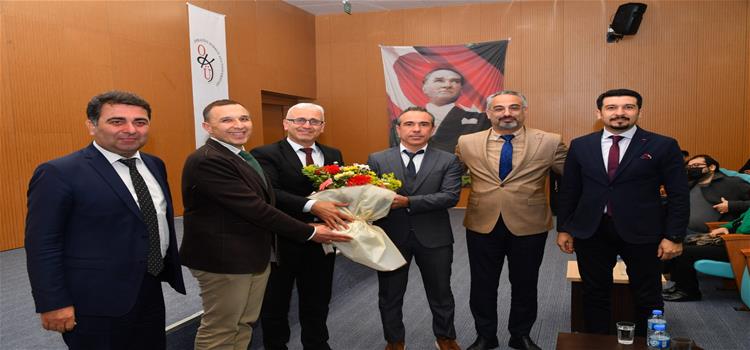 Kariyerinde Bizimle Fark Yarat Başlıklı Program