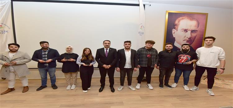 Üniversitemiz Öğrencilerinden