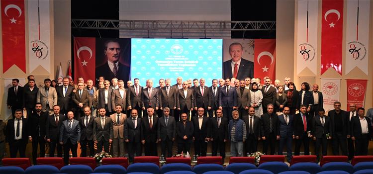 Tarım ve Orman Bakanımız OKÜ'de Tarım Sektörü Temsilcileri Toplantısı Gerçekleştirdi