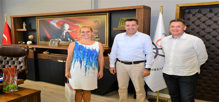 Macaristan'ın University of Nyigeryhaza Öğretim Üyelerinden Üniversitemize Ziyaret