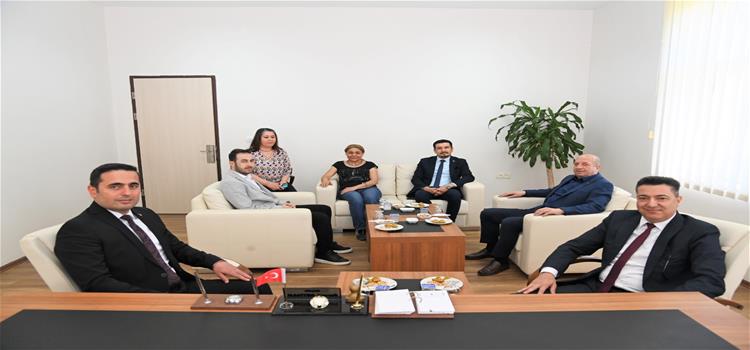 Üniversitemiz BESYO’da Devir Teslim Töreni