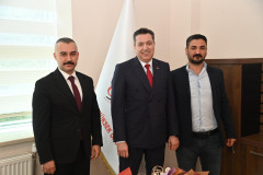 Bahçe Meslek Yüksekokulu'nda devir teslim töreni.