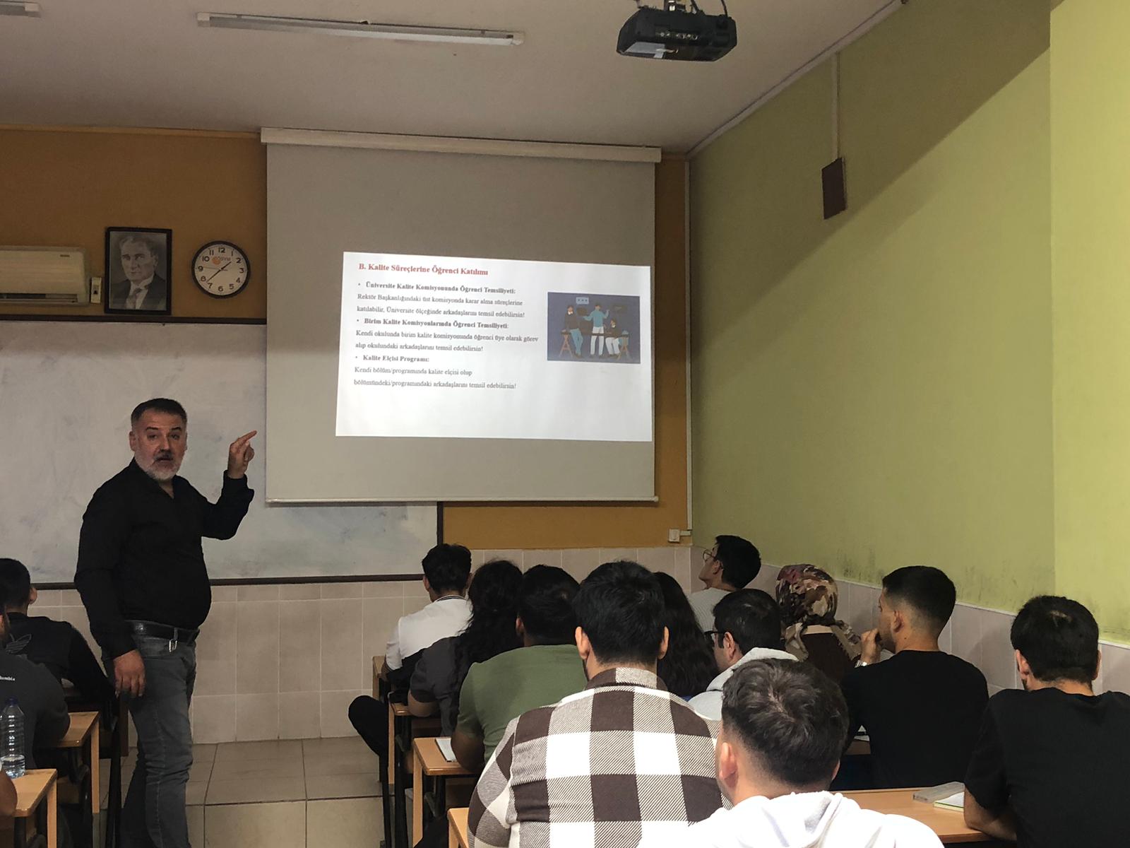 Motorlu Araçlar ve Ulaştırma Teknolojileri Bölümünde 1. ve 2. Sınıflara Yönelik Kalite Bilgilendirme Sunumu Gerçekleştirildi