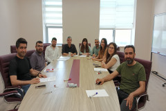 İŞLETME BÖLÜMÜ’NDE AKREDİTASYON ÇALIŞMALARI: KOMİSYONLAR ORTAK TOPLANTILARDA BİR ARAYA GELDİ