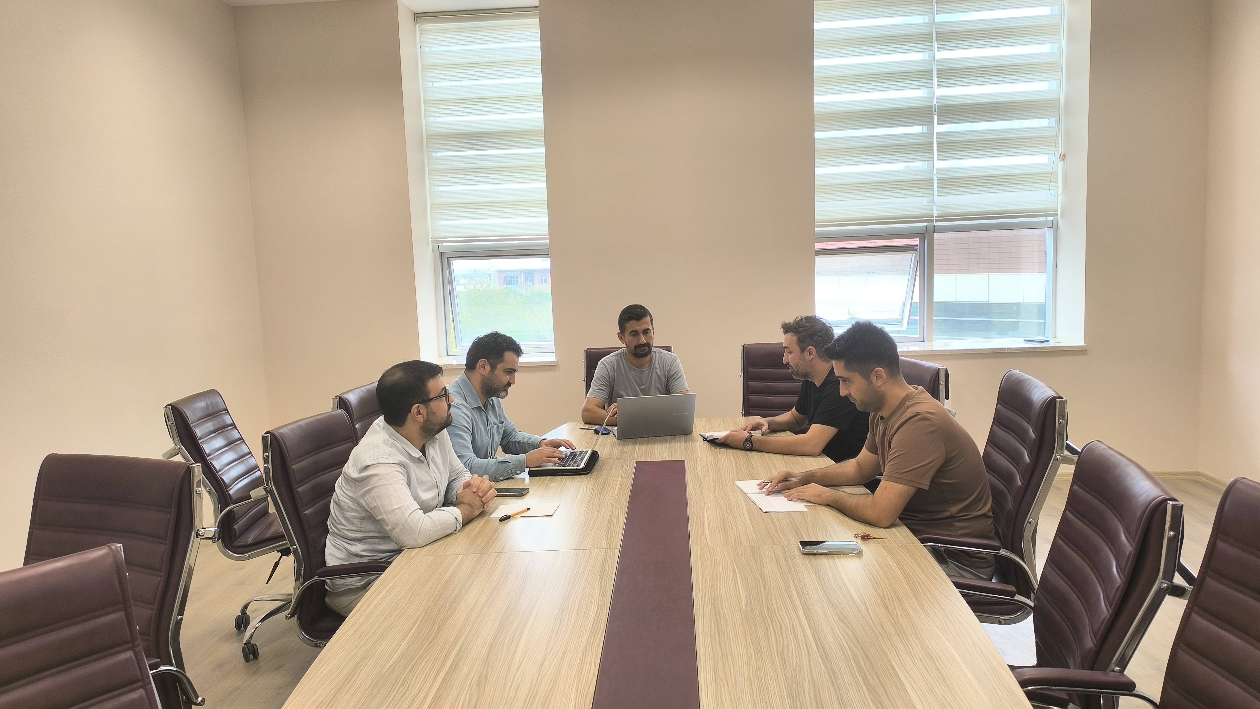 İŞLETME BÖLÜMÜNDE AKADEMİK DANIŞMANLIK KOMİSYONU TOPLANTISI GERÇEKLEŞTİRİLDİ