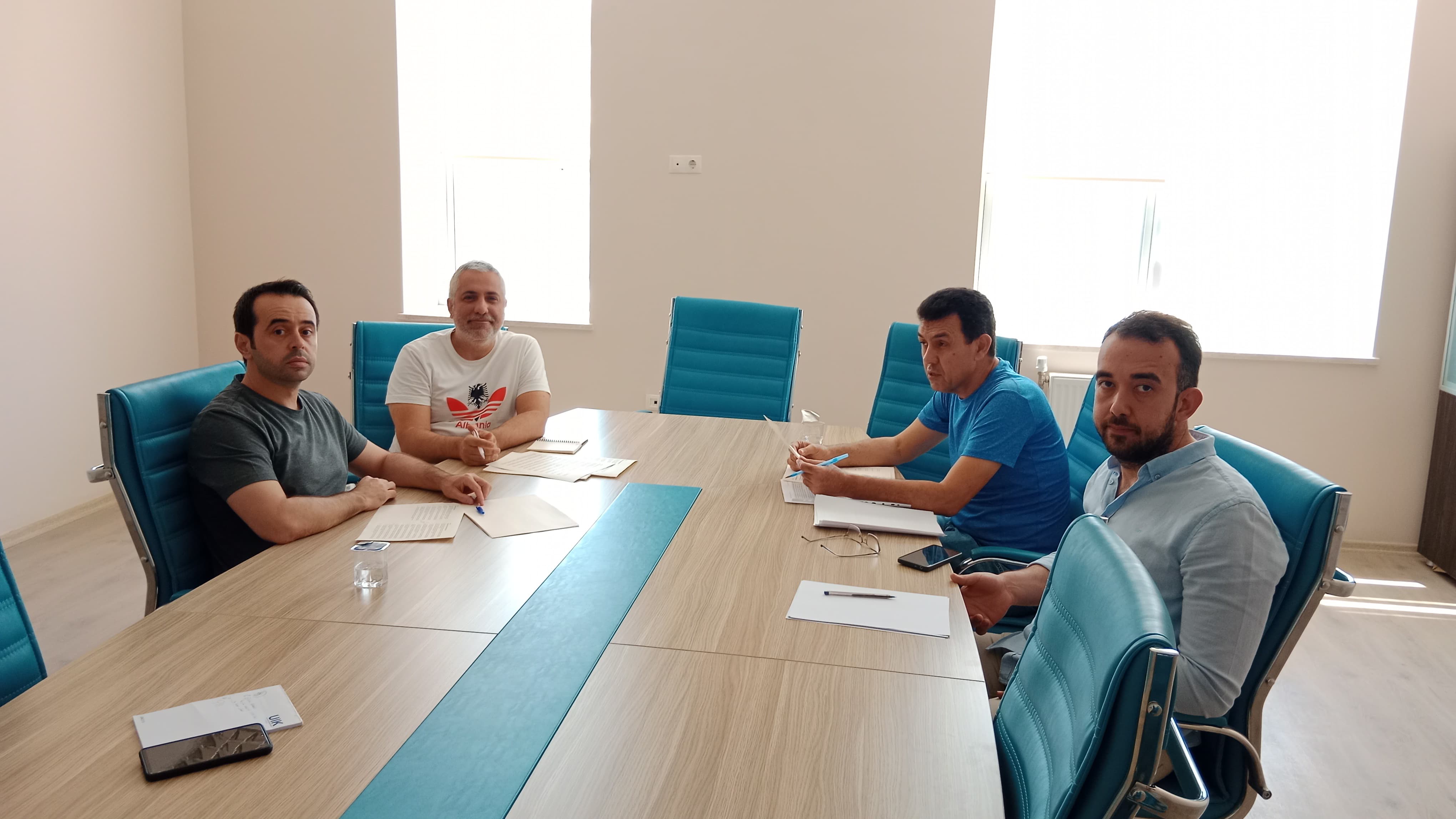 SİYASET BİLİMİ VE KAMU YÖNETİMİ BÖLÜMÜ EĞİTİM-ÖĞRETİM KOMİSYONU TOPLANTISI YAPILDI