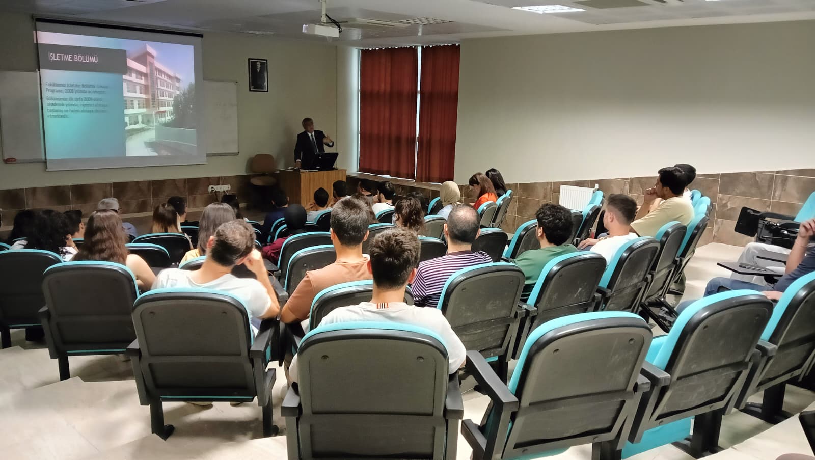 Fakültemizde Birinci Sınıf Öğrencilerine Oryantasyon Programı Düzenlendi