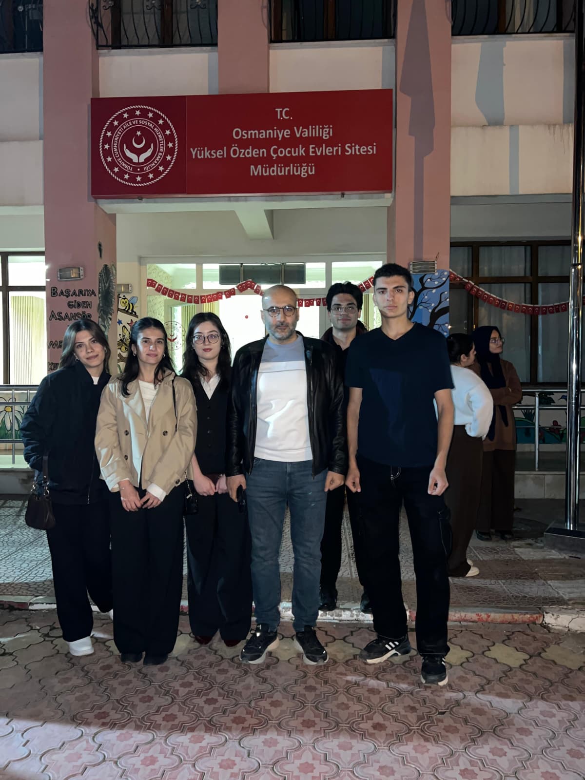 Uluslararası İlişkiler Bölümümüz Çocuk Evleri Ziyareti Gerçekleştirdi