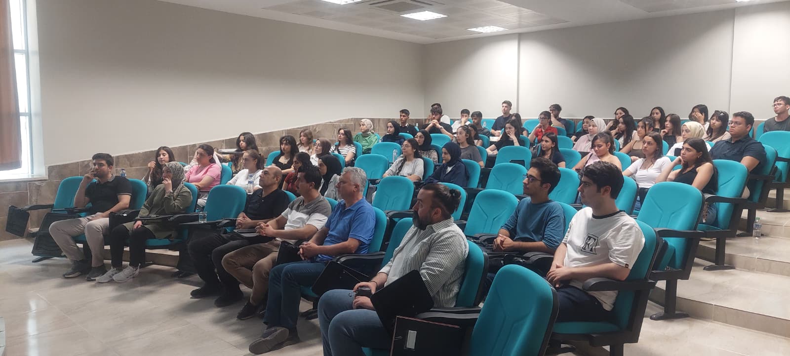 Birinci Sınıf Öğrencilerimize Yönelik Oryantasyon Programı Düzenlendi