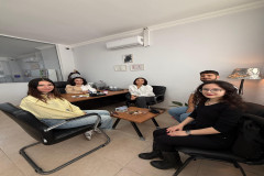 Bölümümüz Öğrenci ve Sınıf Temsilcileri Dış Paydaşlarımızdan English Academy’yi Ziyaret Etti