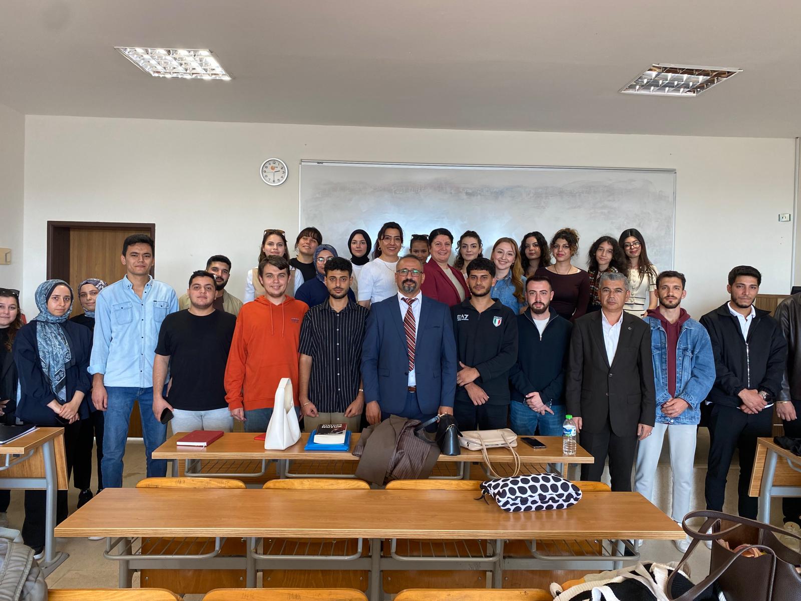 Tarih Bölümü 4. Sınıf Danışmanlık Toplantısı Gerçekleştirildi