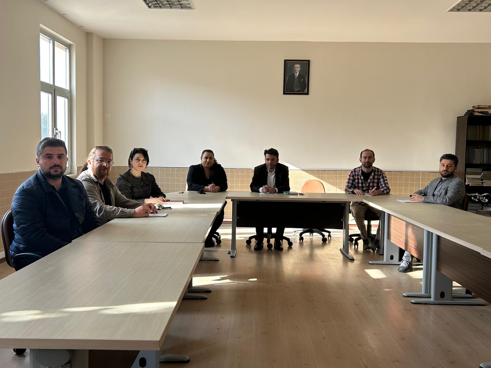 Ara Sınav Öncesi ve Sonrası Sınav Sürecine İlişkin Gözetmen Toplantısı Düzenlendi