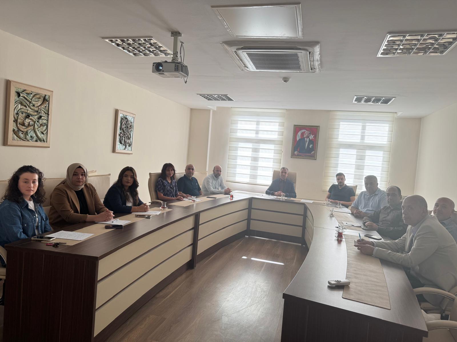 Türk Dili ve Edebiyatı Bölümü Akademik Kurul Toplantısı Gerçekleştirildi