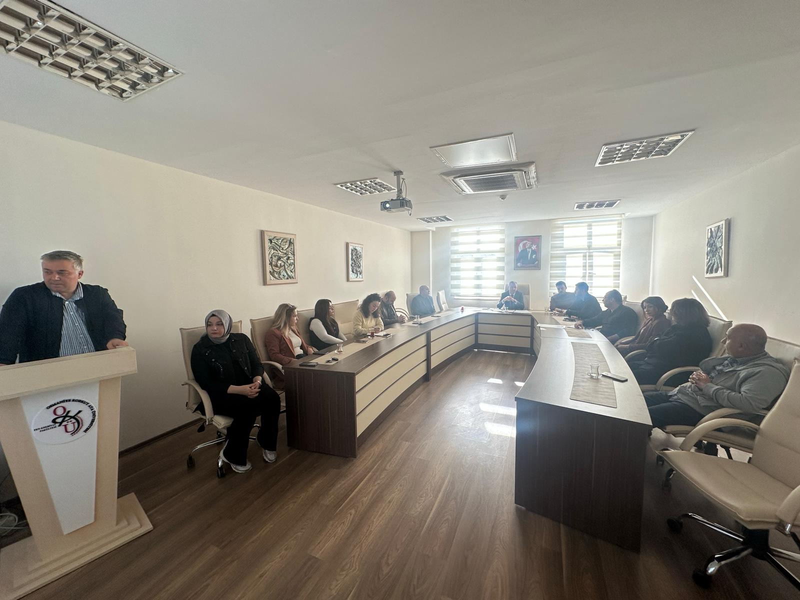 Türk Dili ve Edebiyatı Bölümü Beşinci Akademik Kurul Toplantısı Gerçekleştirildi