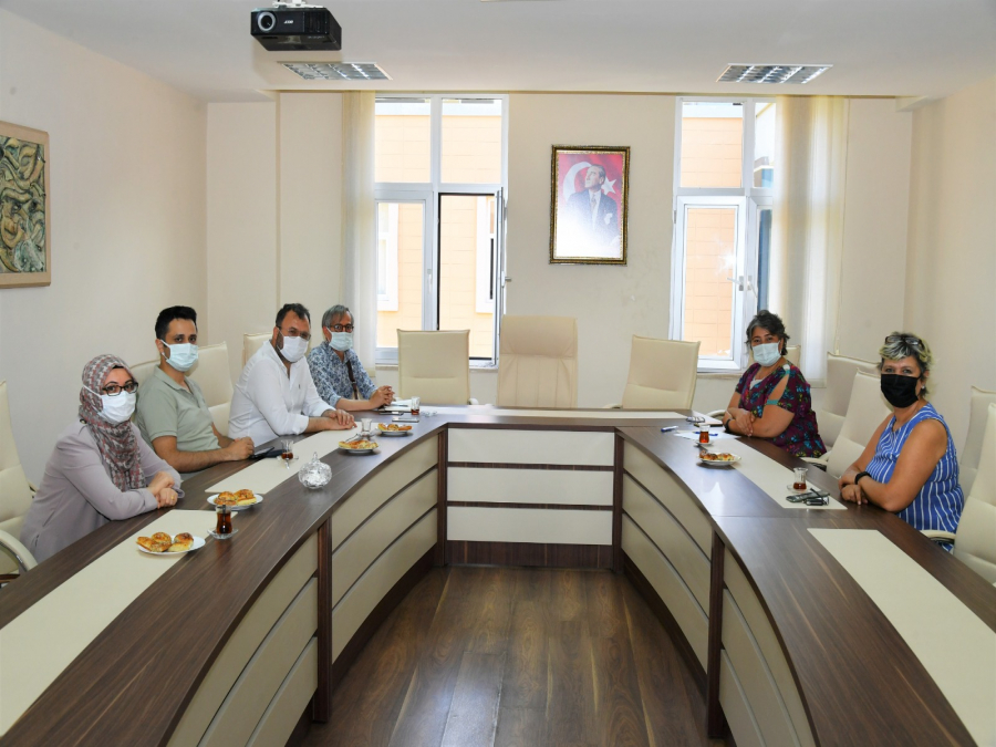 Üniversitemiz Kadın Platformu Koordinatörlüğü Sosyal Sorumluluk Projeleri Çalışmalarına Başladı