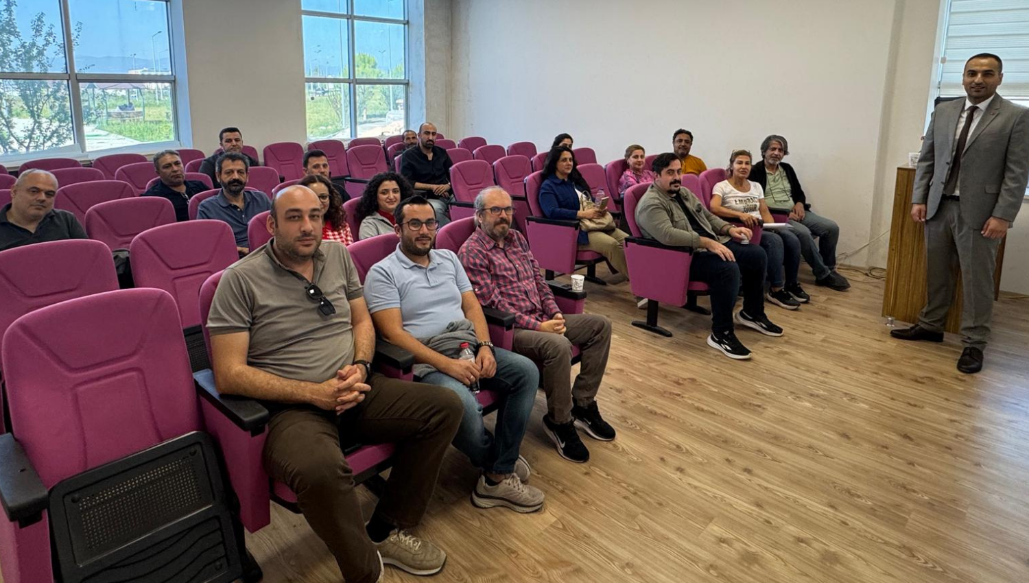 Kadirli Meslek Yüksekokulu'nda 2025-2026 Eğitim-Öğretim Yılı Güz Yarıyılı Akademik Kurul Toplantısı Gerçekleştirildi