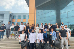 ÖĞRENCİLERİMİZDEN KAMPÜSE TEMİZ BİR DOKUNUŞ