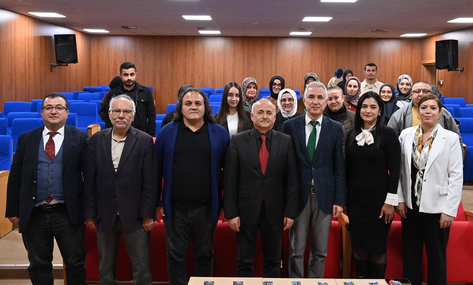 Motivasyonun Renkleri ile Başarıya Açılan Kapı Etkinliğimiz İlahiyat Fakültesinde Gerçekleştirildi